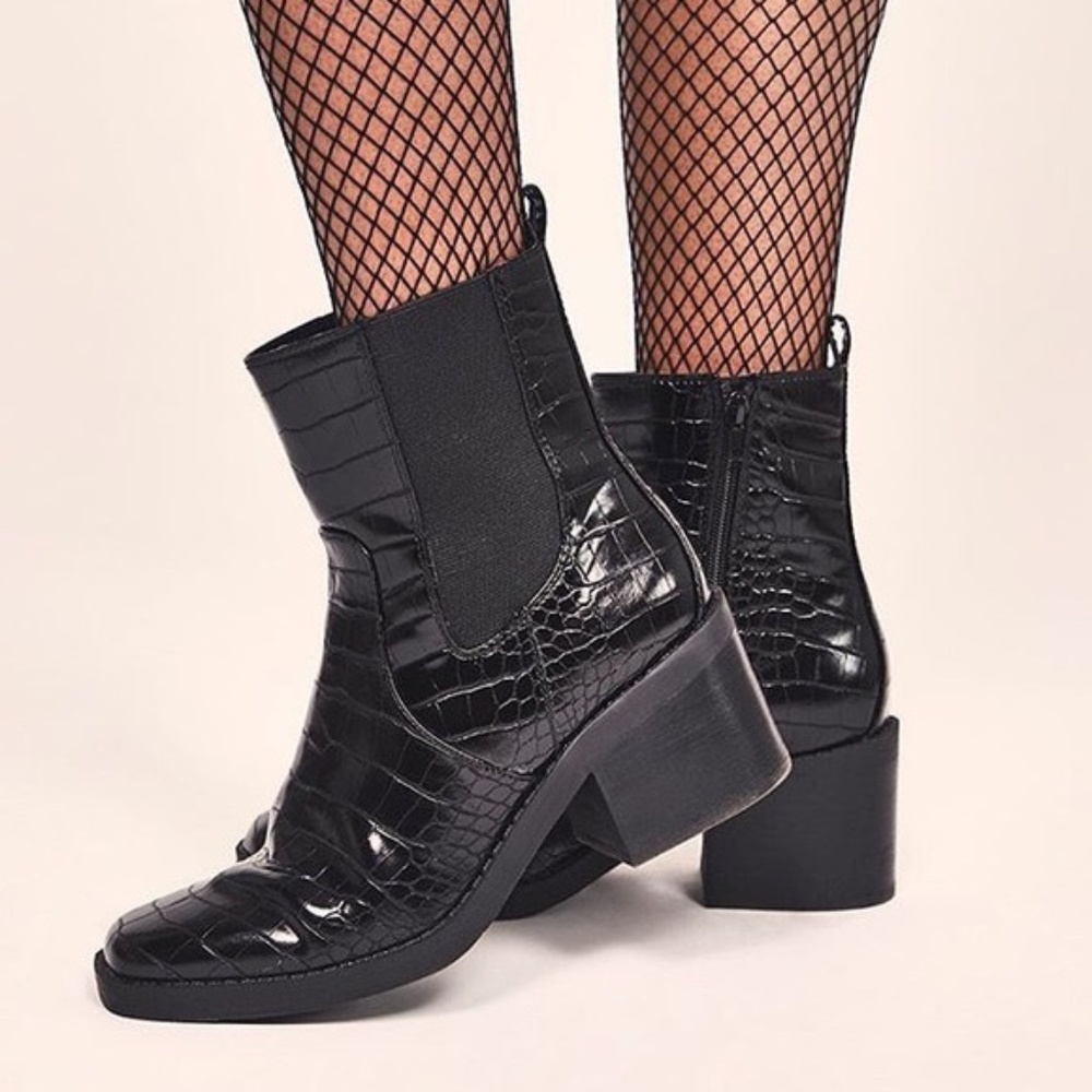 Bleecker & Bond Rita Black Croc Boots